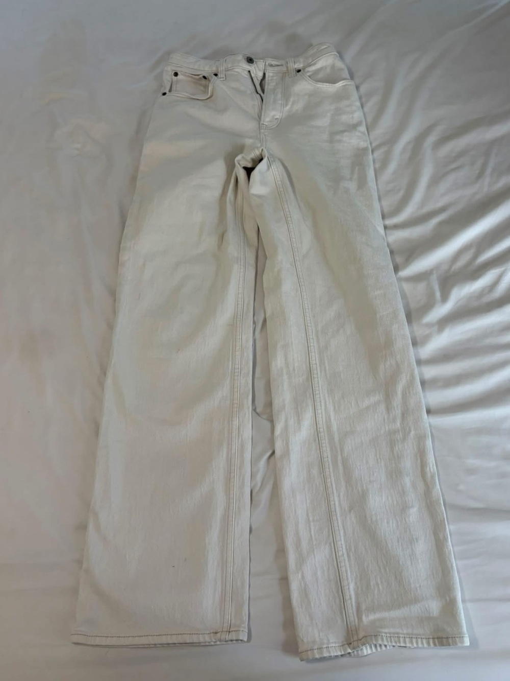 Abercrombie & Fitch White Wide-Leg Jeans